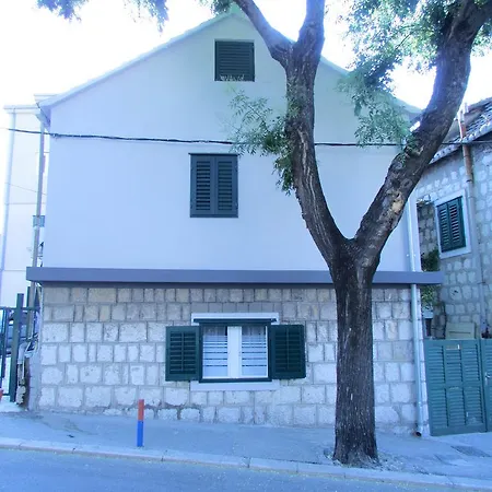 Maritimo Apartman Split