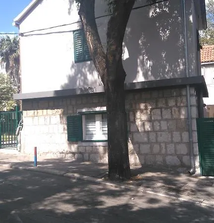 Apartment Maritimo *