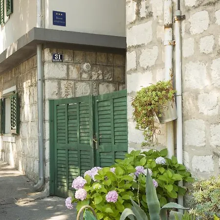 Apartment Maritimo Split